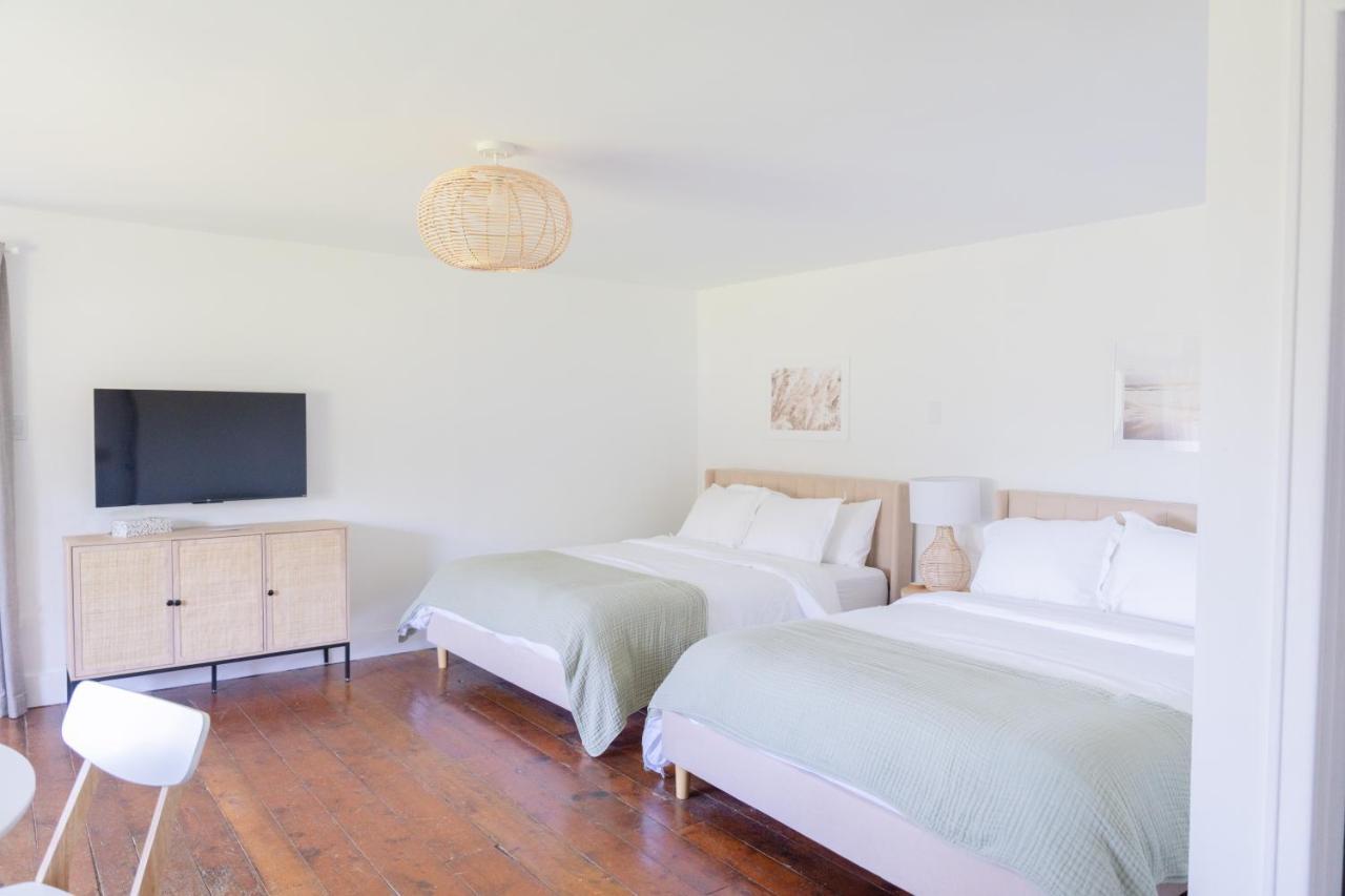 The Breeze Motel Вулфвілл Екстер'єр фото